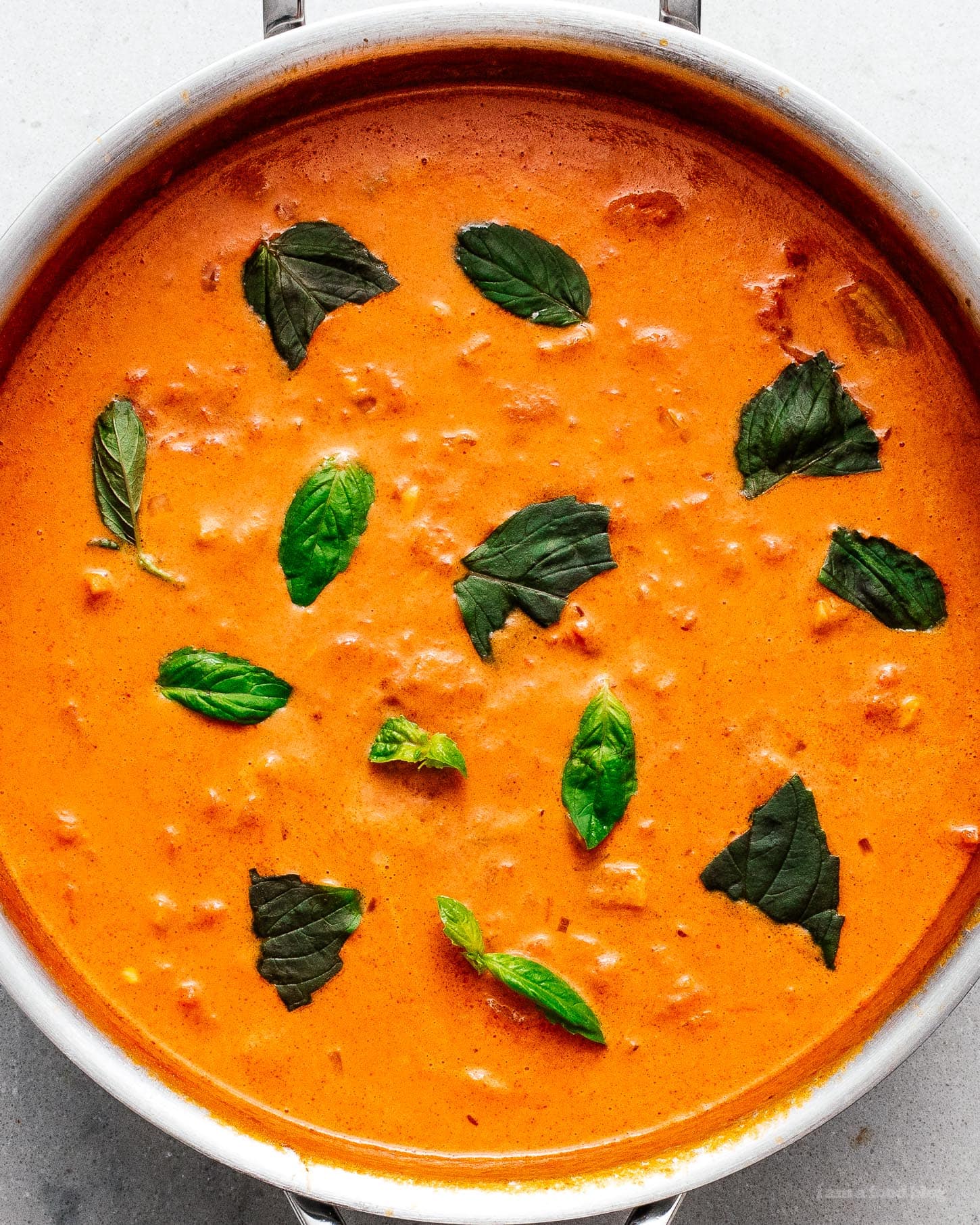 Vodka sauce | foodiesanddrink.com