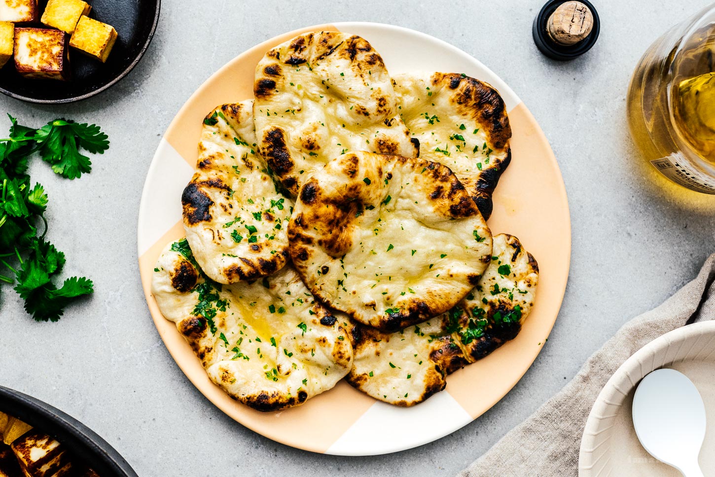 naan recipe | foodiesanddrink.com