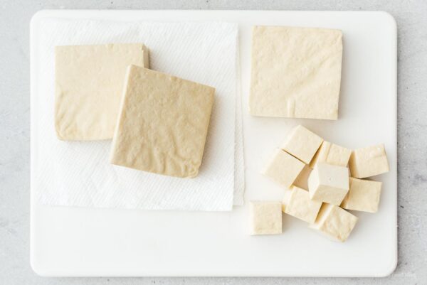 cubing up tofu | foodiesanddrink.com