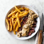 creamy parmesan steak sauce | foodiesanddrink.com