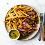 coconut curry steak sauce | foodiesanddrink.com