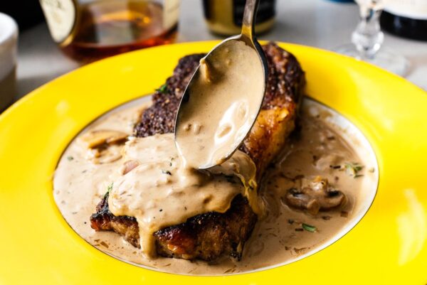 sauce on Steak Diane | foodiesanddrink.com