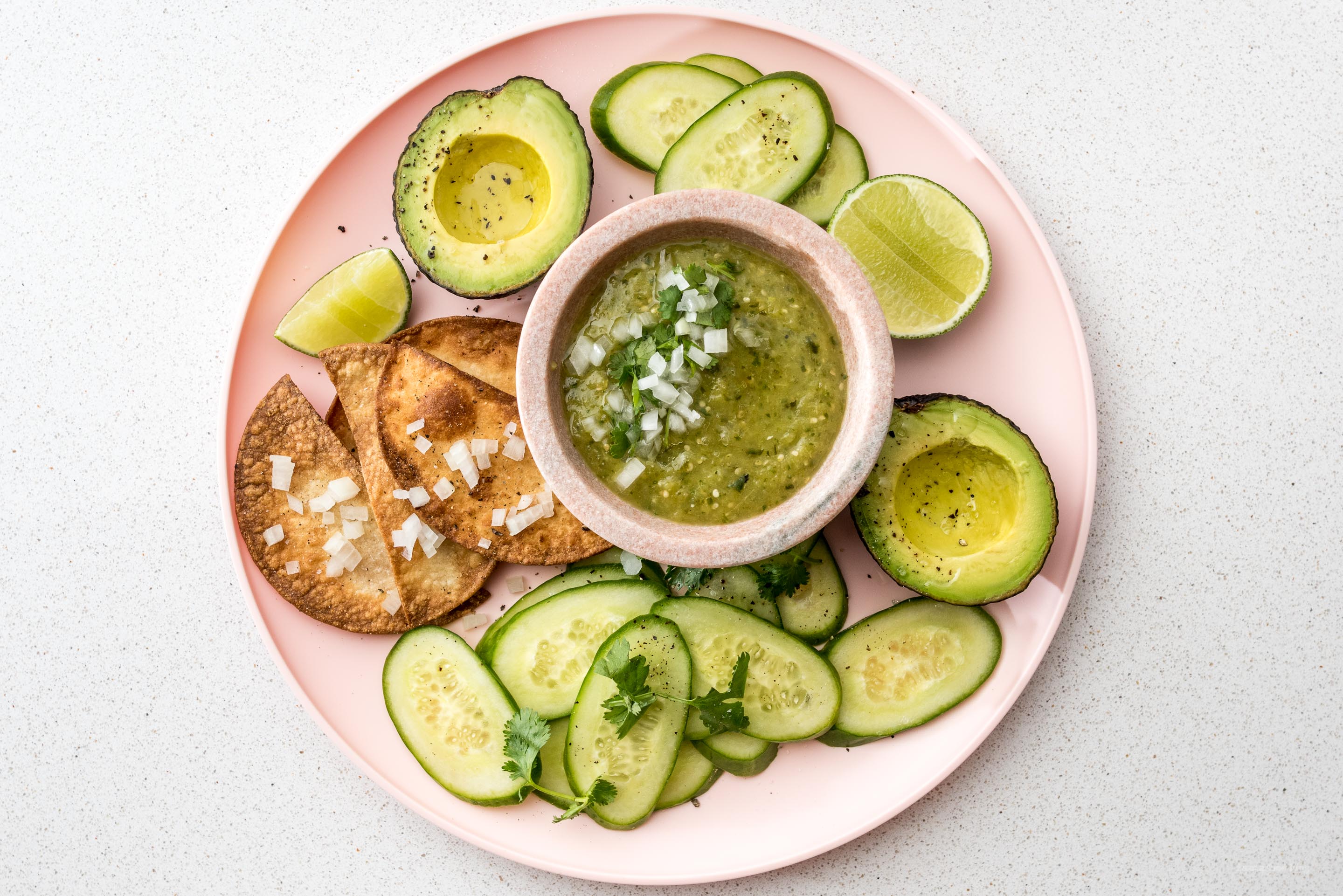 Easy 4 Ingredient Hatch Chile Salsa Verde | foodiesanddrink.com