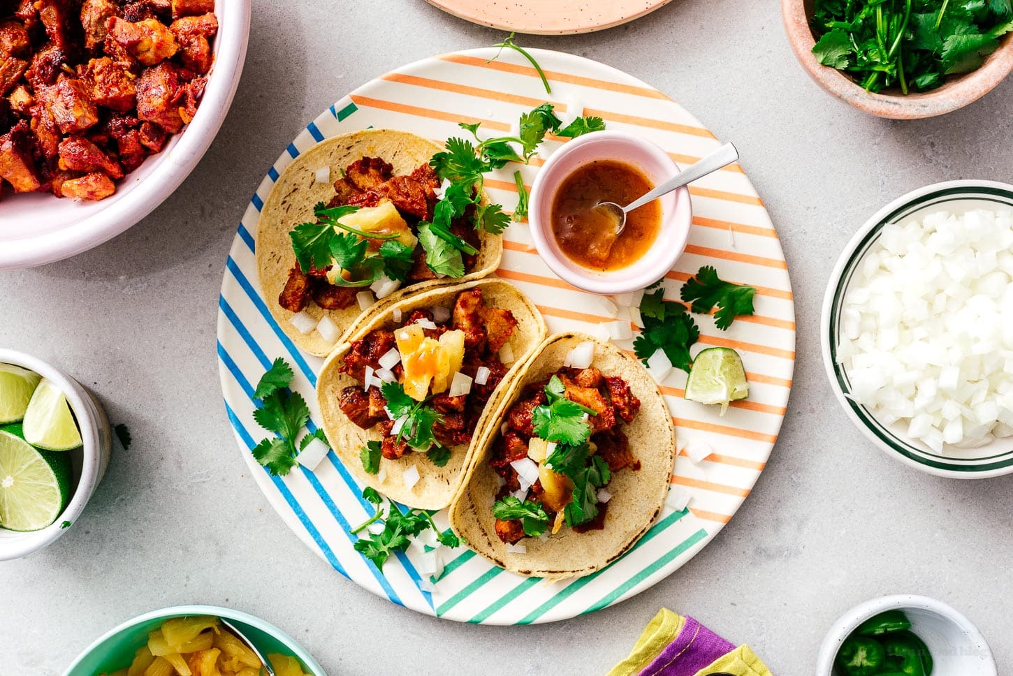 tacos al pastor | foodiesanddrink.com