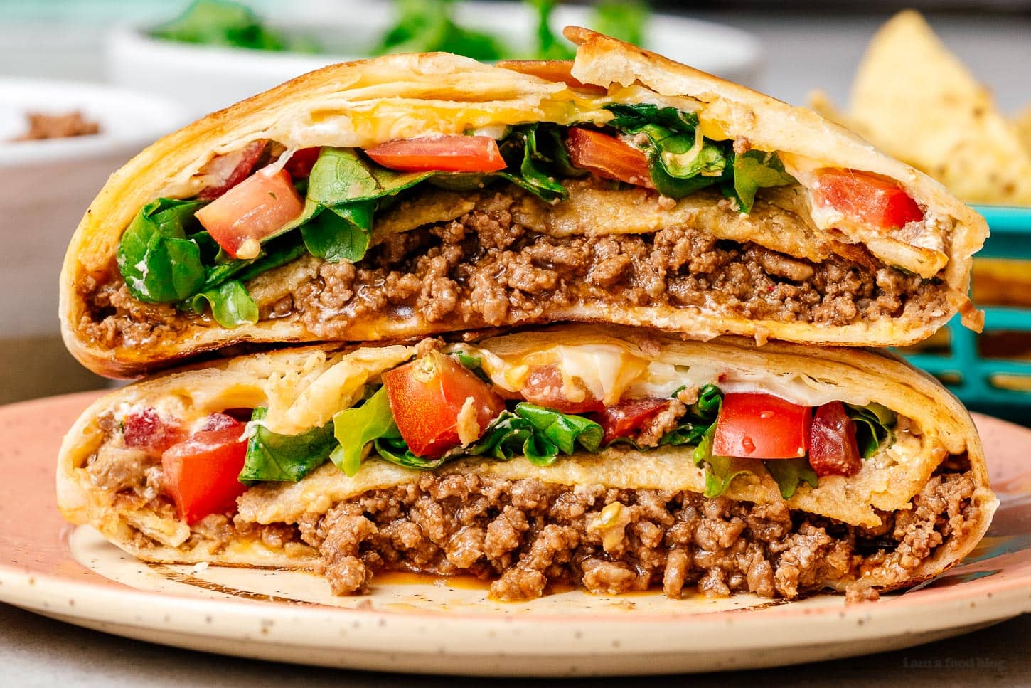 crunchwrap | foodiesanddrink.com