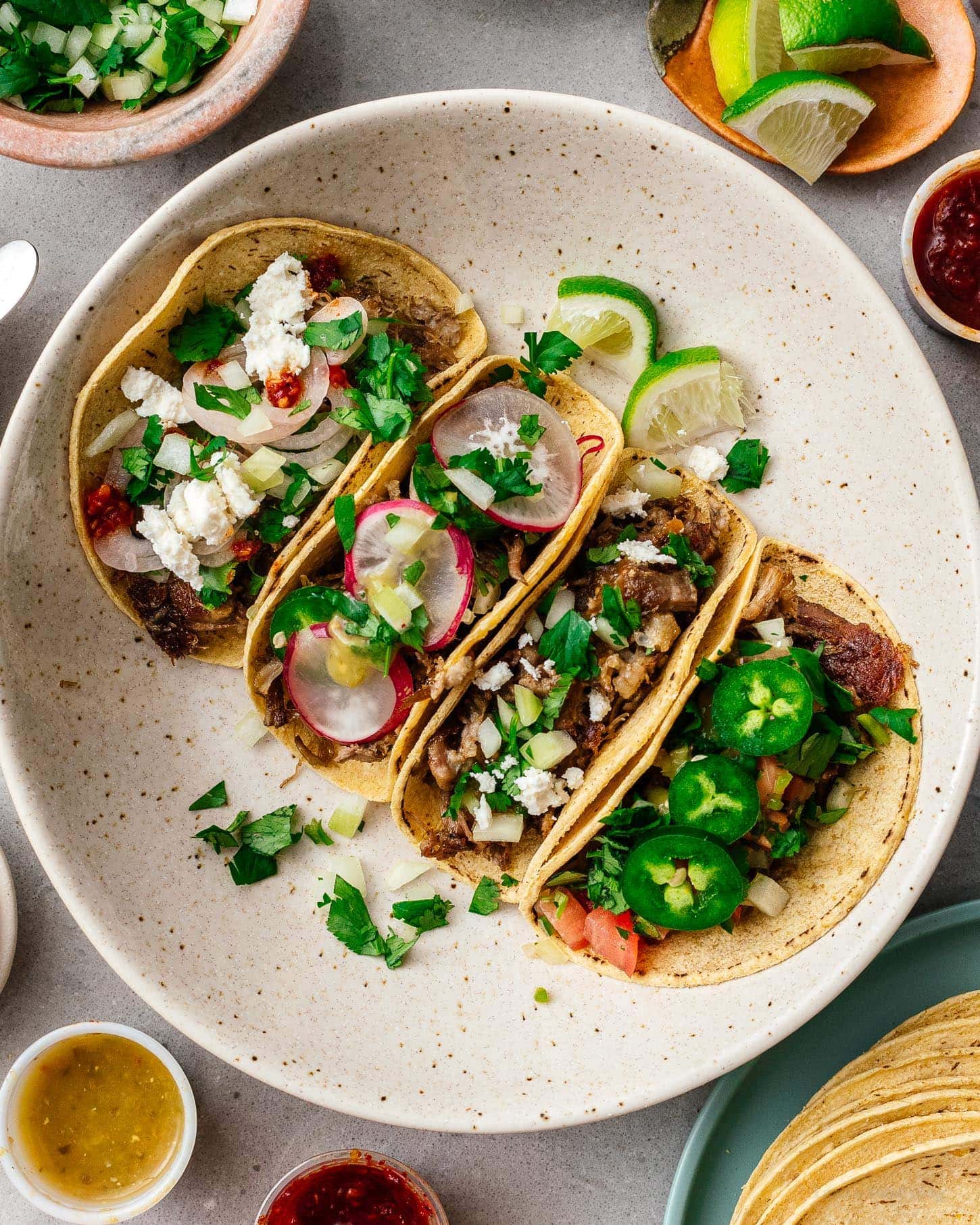 carnitas tacos | foodiesanddrink.com