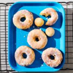 air fryer donuts | foodiesanddrink.com