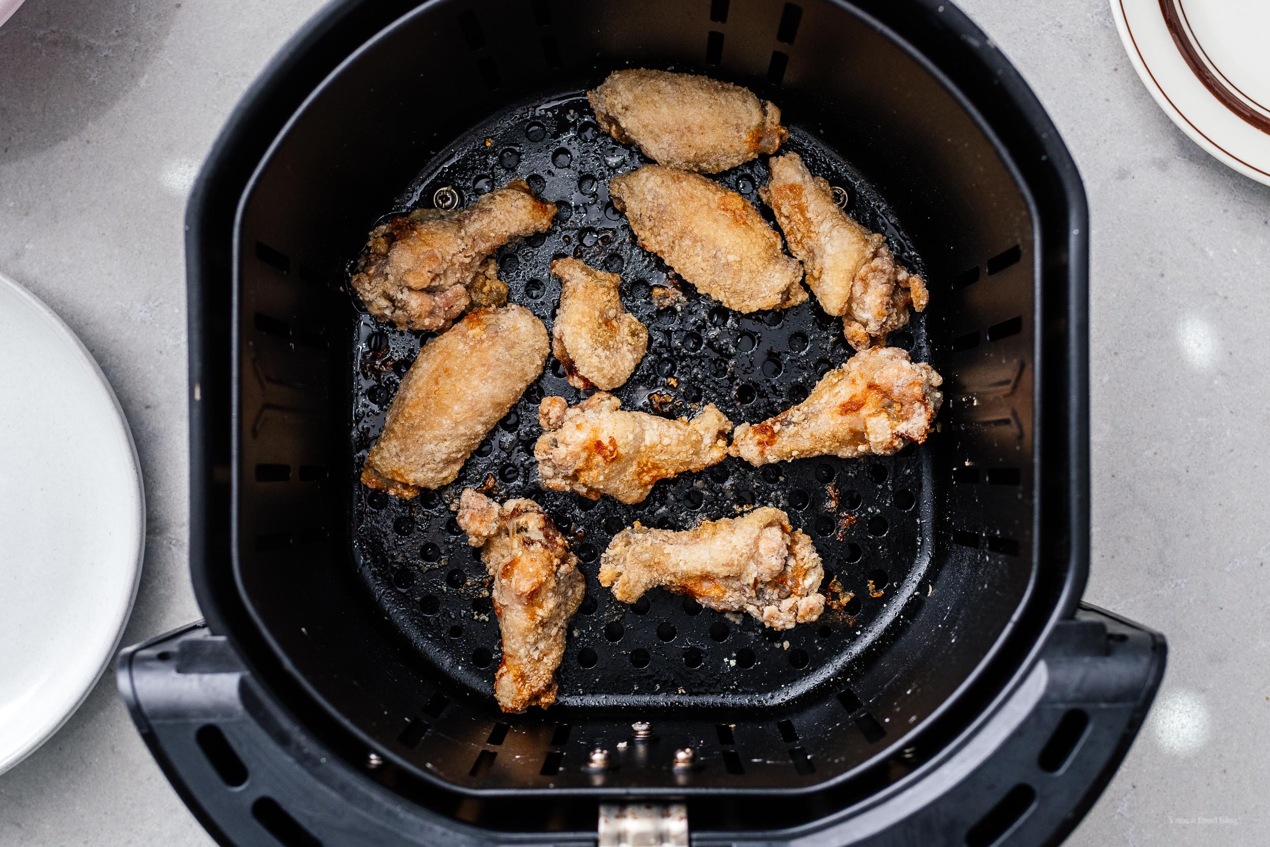 The Crunchiest Air Fryer Asian Fried Chicken | foodiesanddrink.com