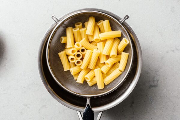 cooked and drained rigatoni pasta | foodiesanddrink.com