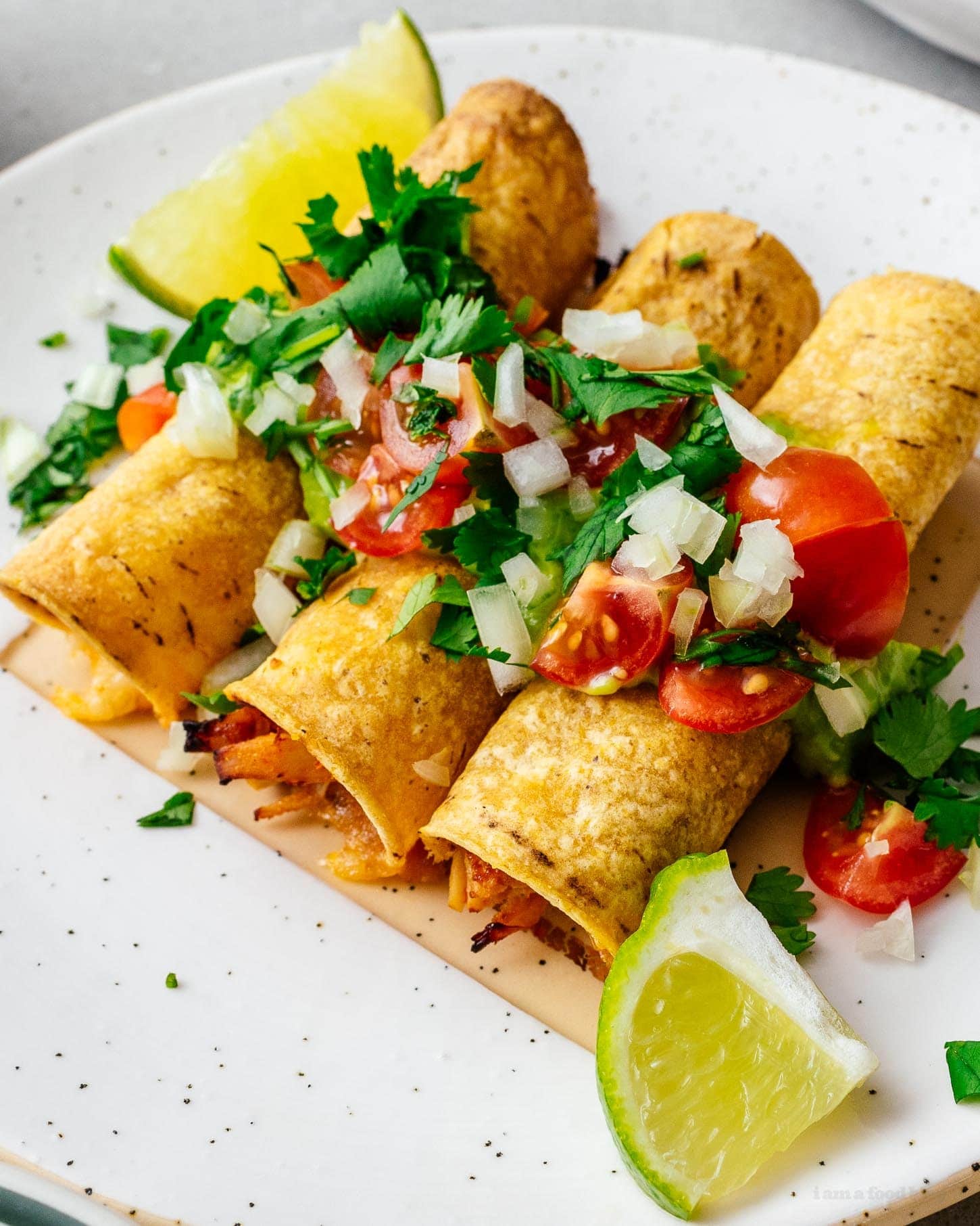 air fryer taquitos | foodiesanddrink.com