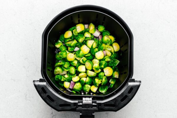 brussels sprouts in air fryer | foodiesanddrink.com