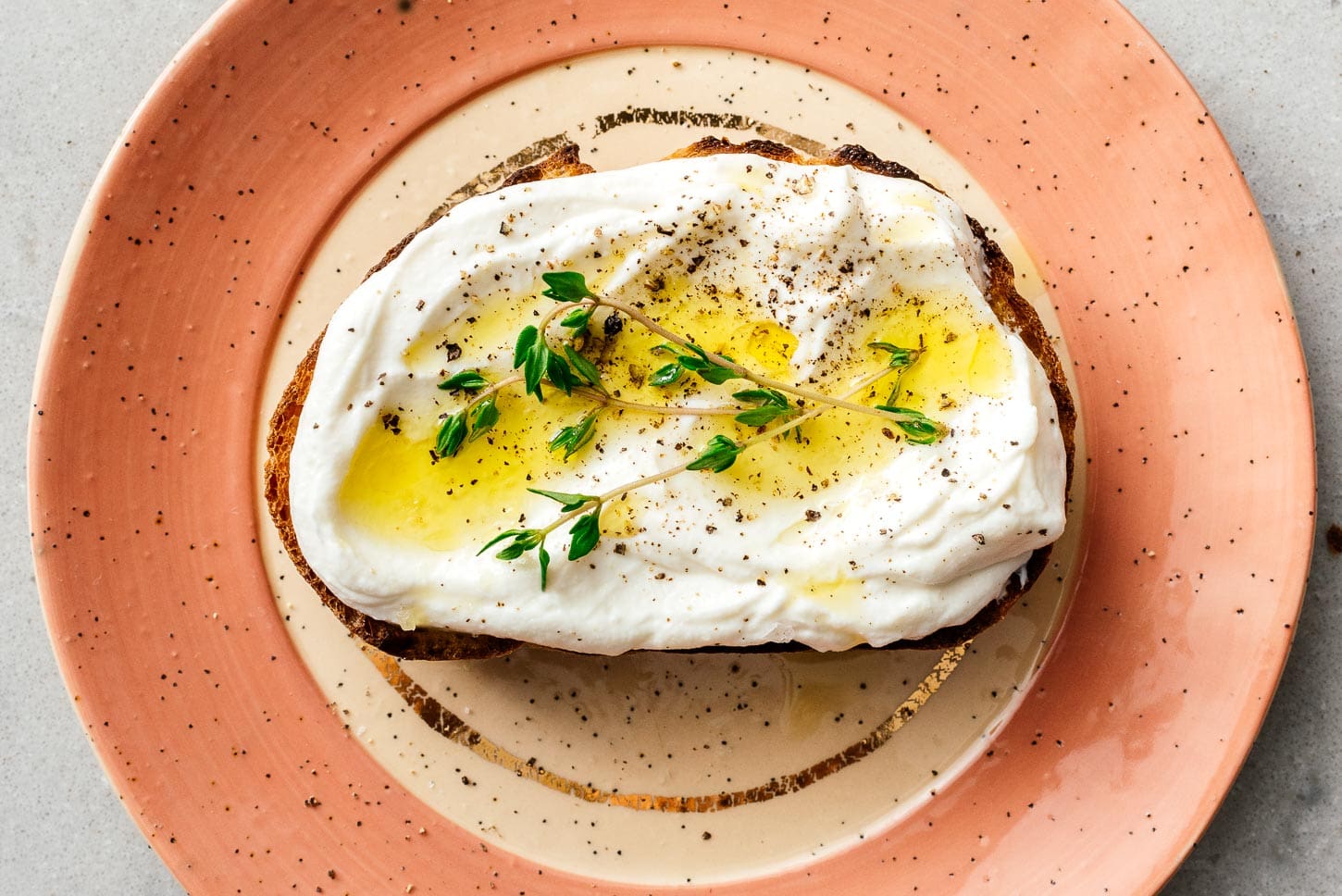 ricotta toast | foodiesanddrink.com