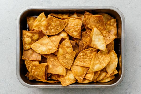 homemade tortilla chips | foodiesanddrink.com