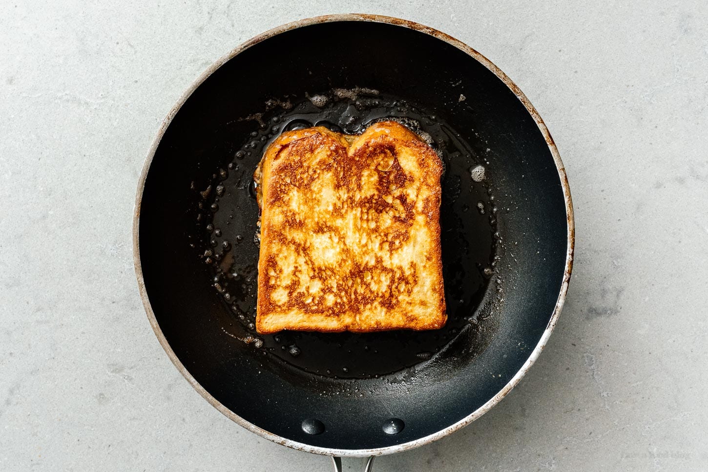 fried french toast | foodiesanddrink.com