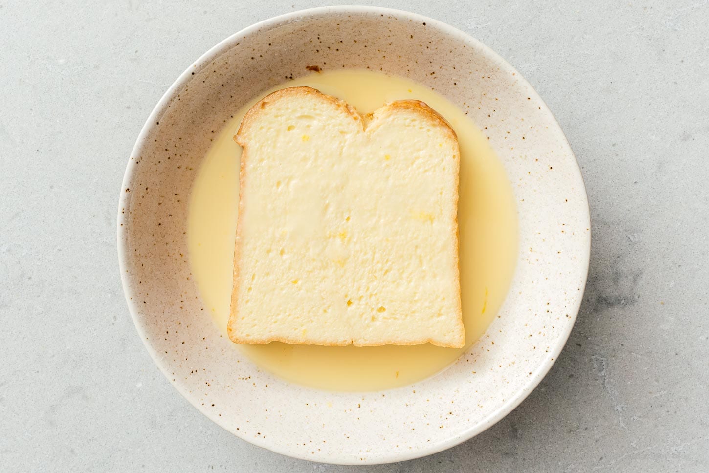 soaking brioche french toast | foodiesanddrink.com