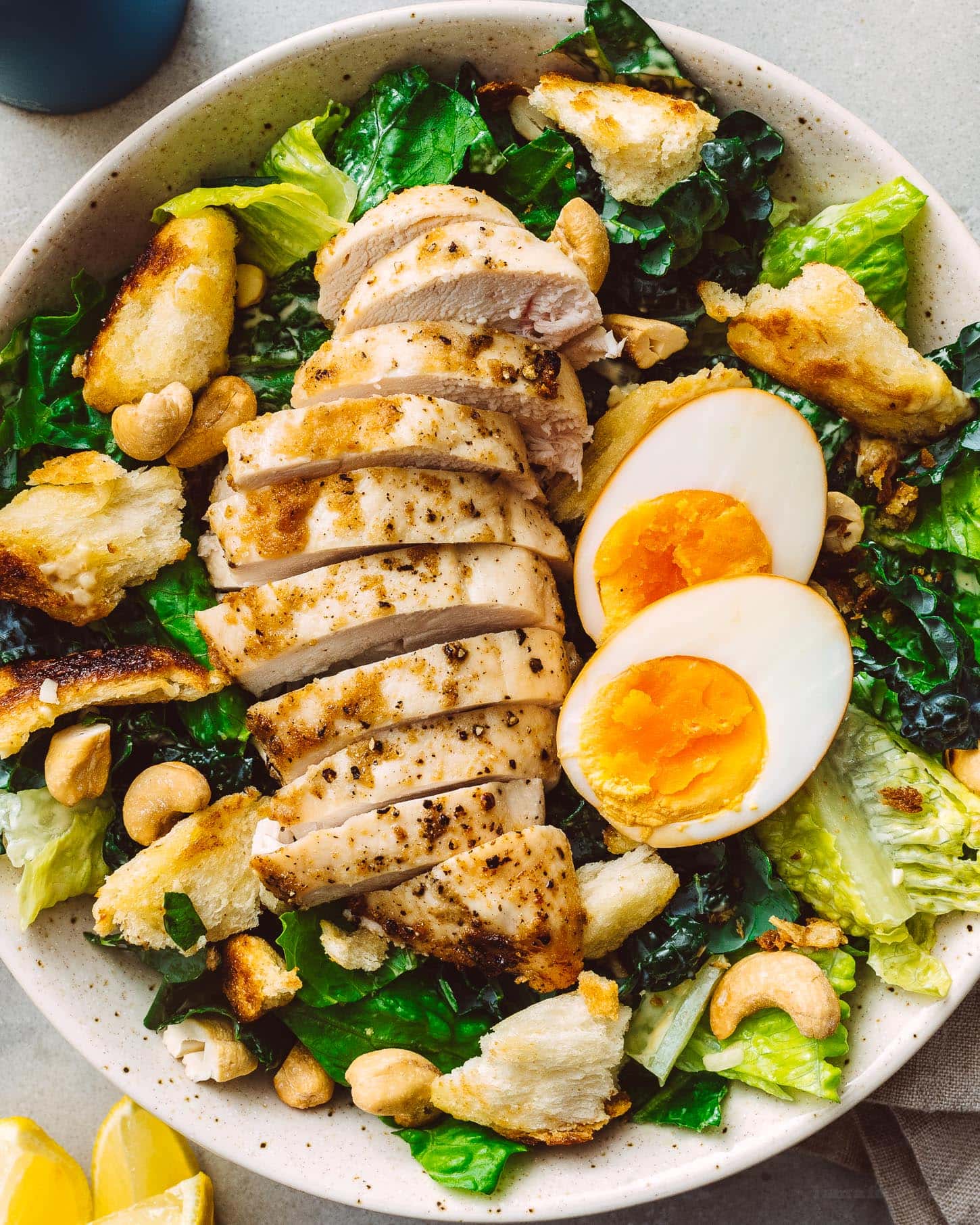 chicken caesar salad | foodiesanddrink.com