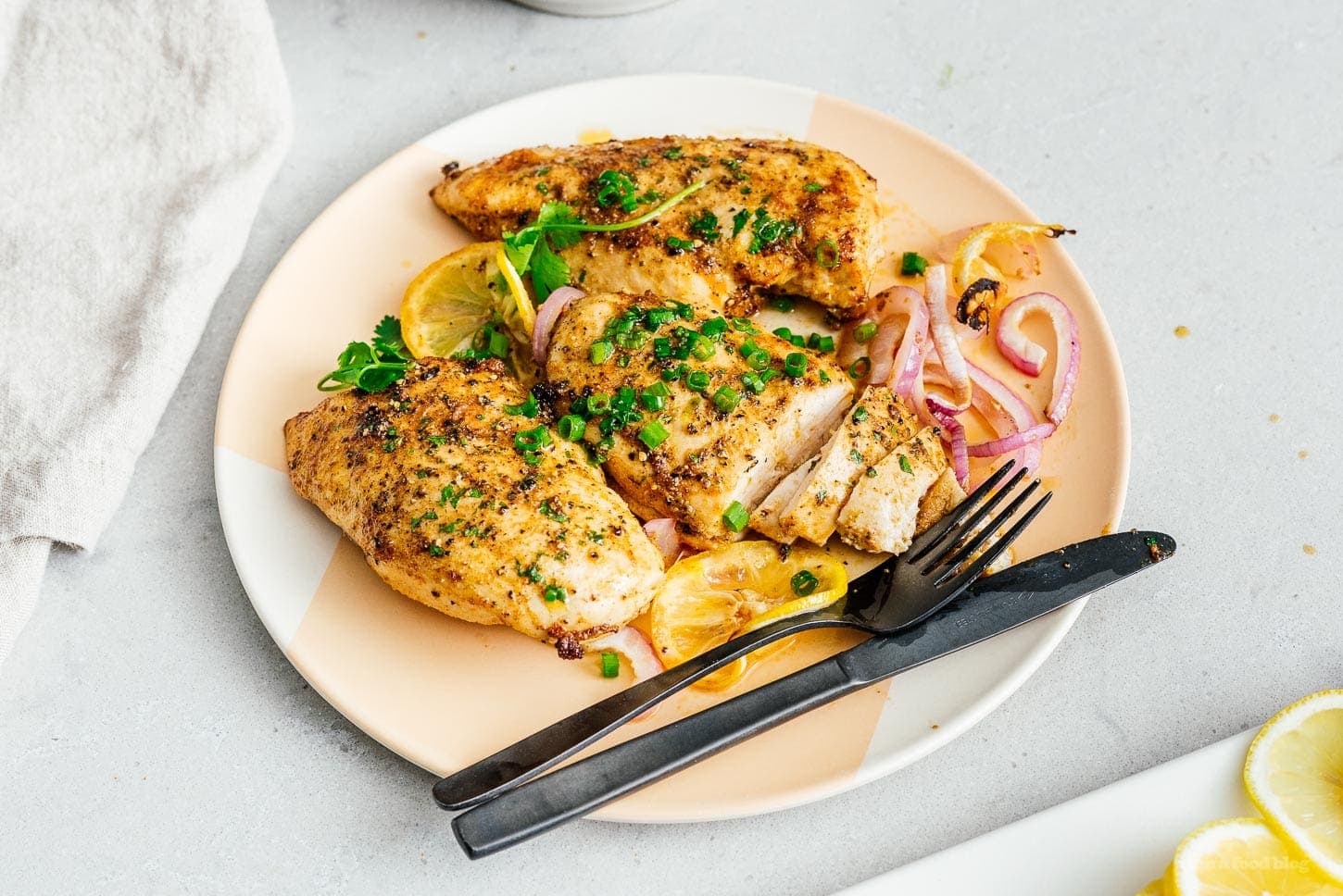 chicken breast air fryer | foodiesanddrink.com