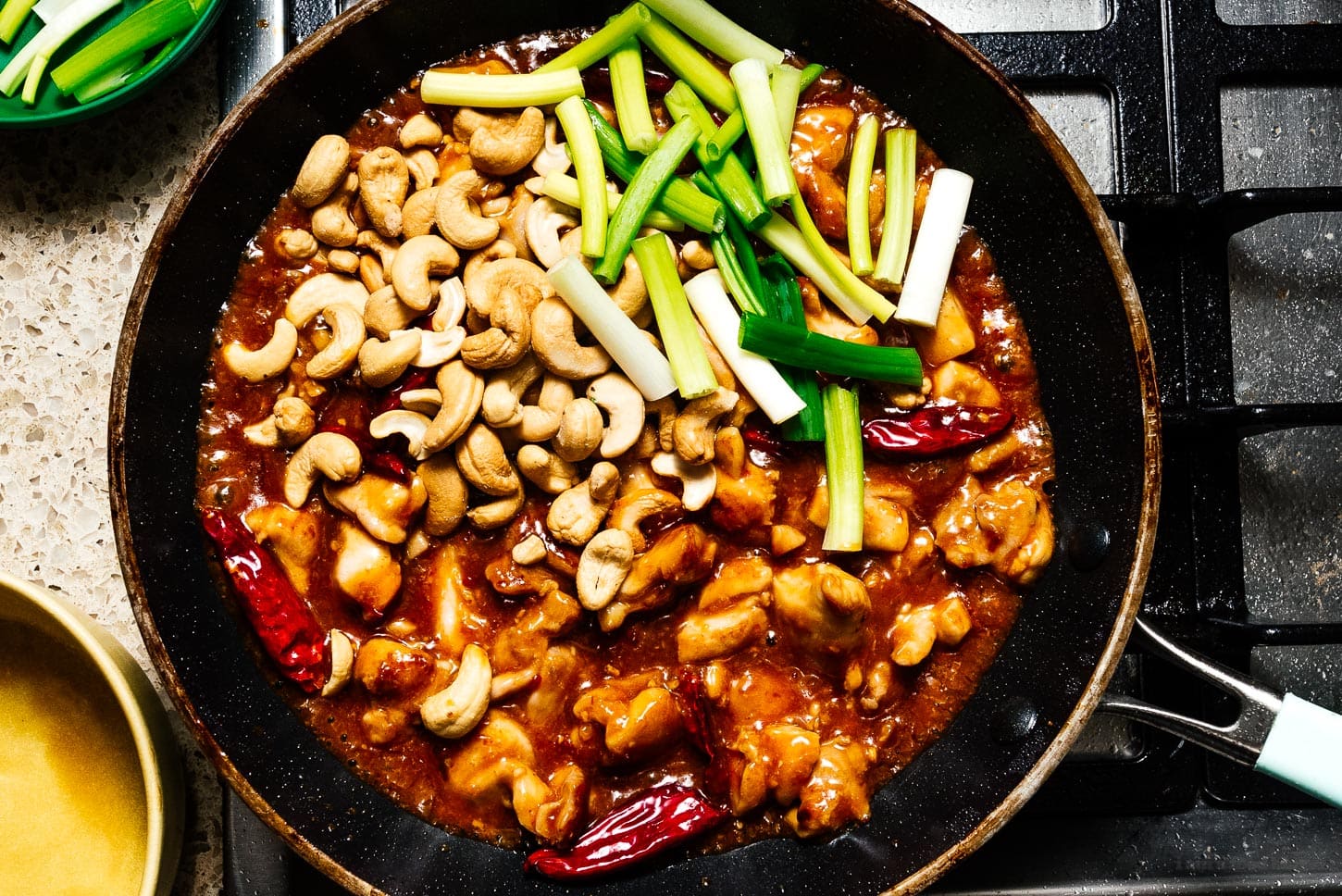 kung pao chicken | foodiesanddrink.com