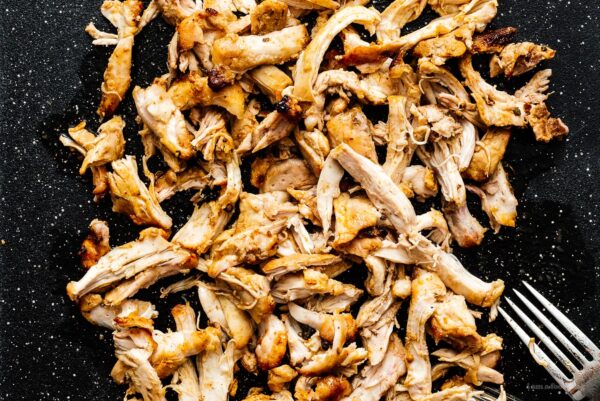 shredded chicken taco meat | foodiesanddrink.com