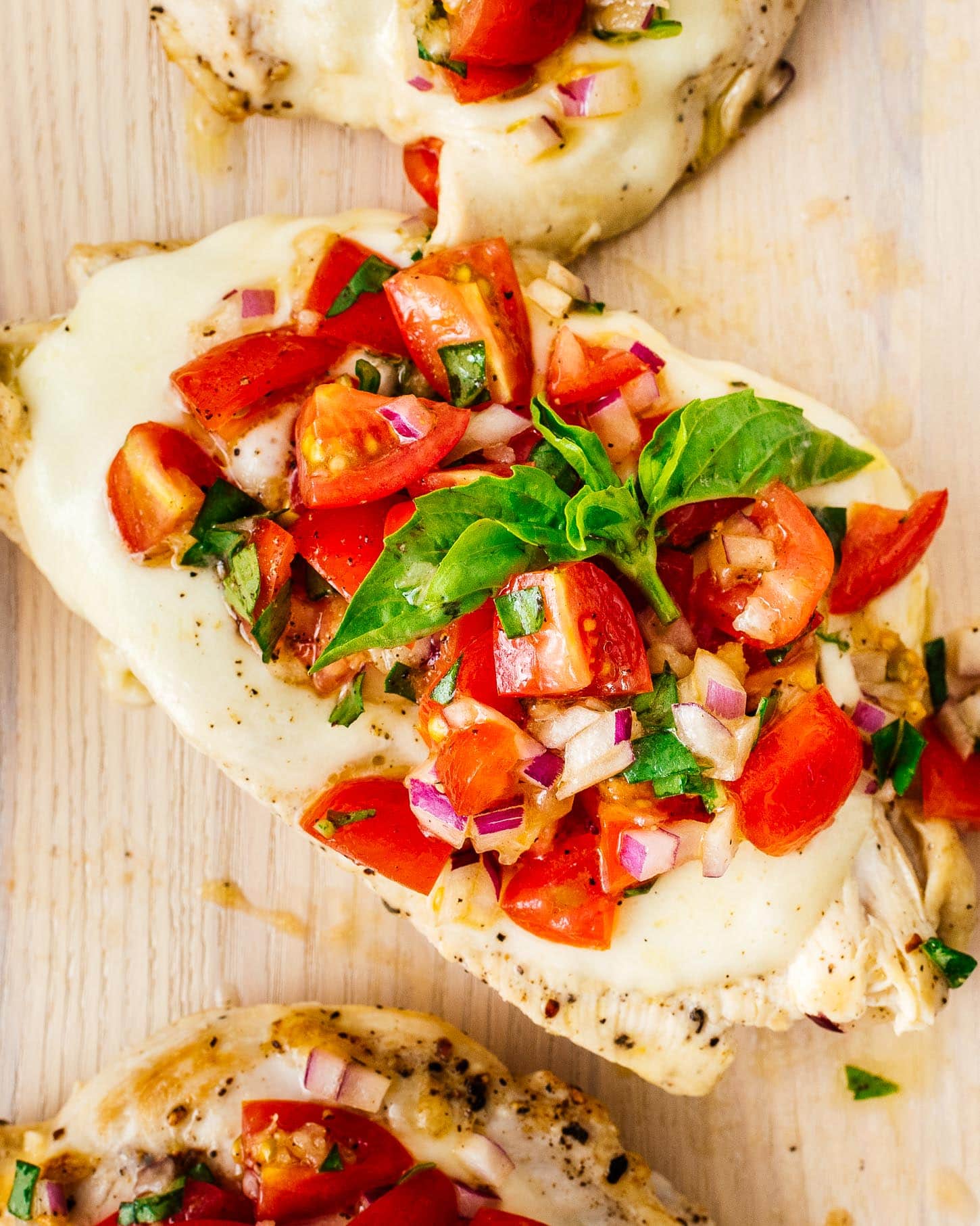 chicken bruschetta | foodiesanddrink.com