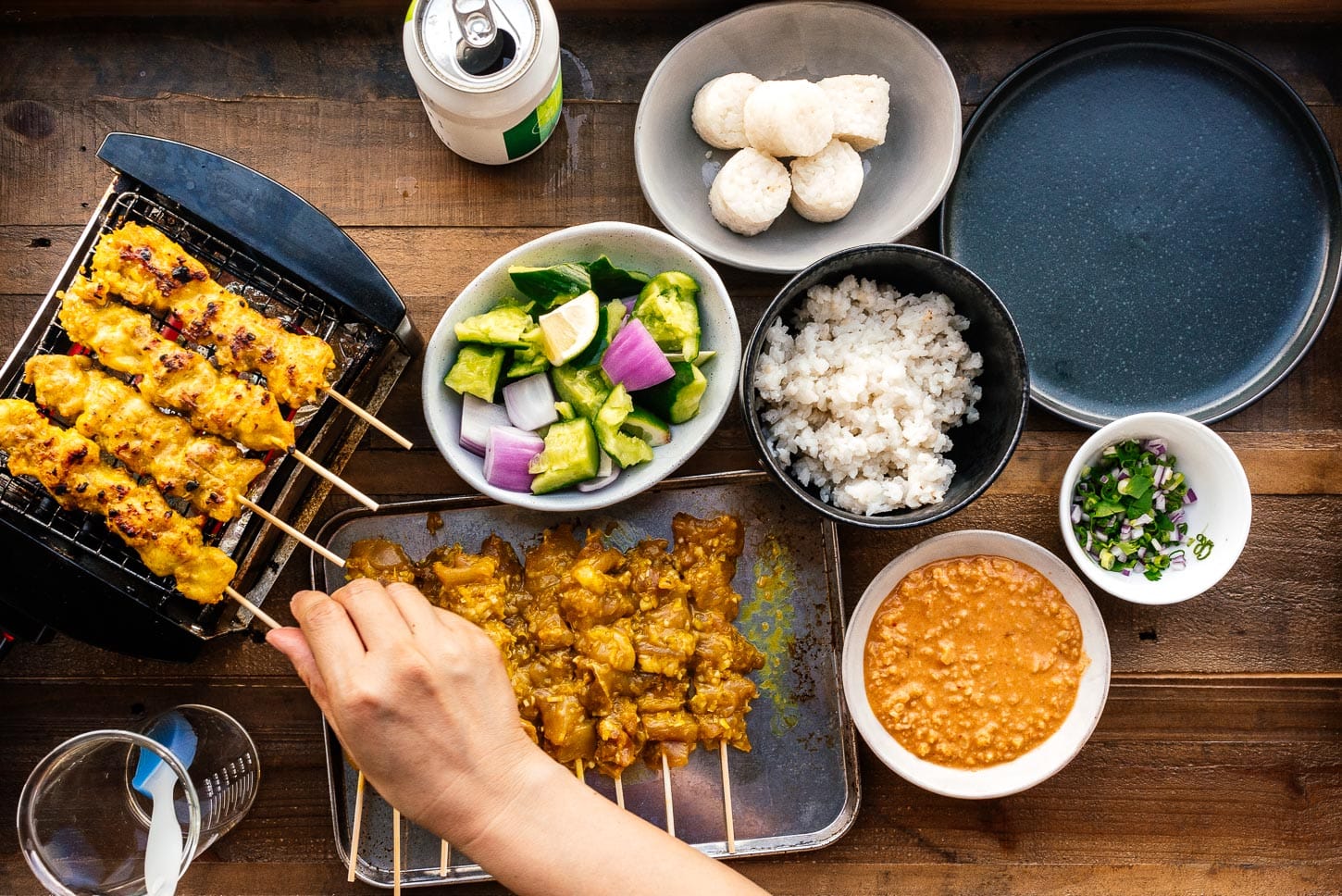 grilling chicken satay | foodiesanddrink.com