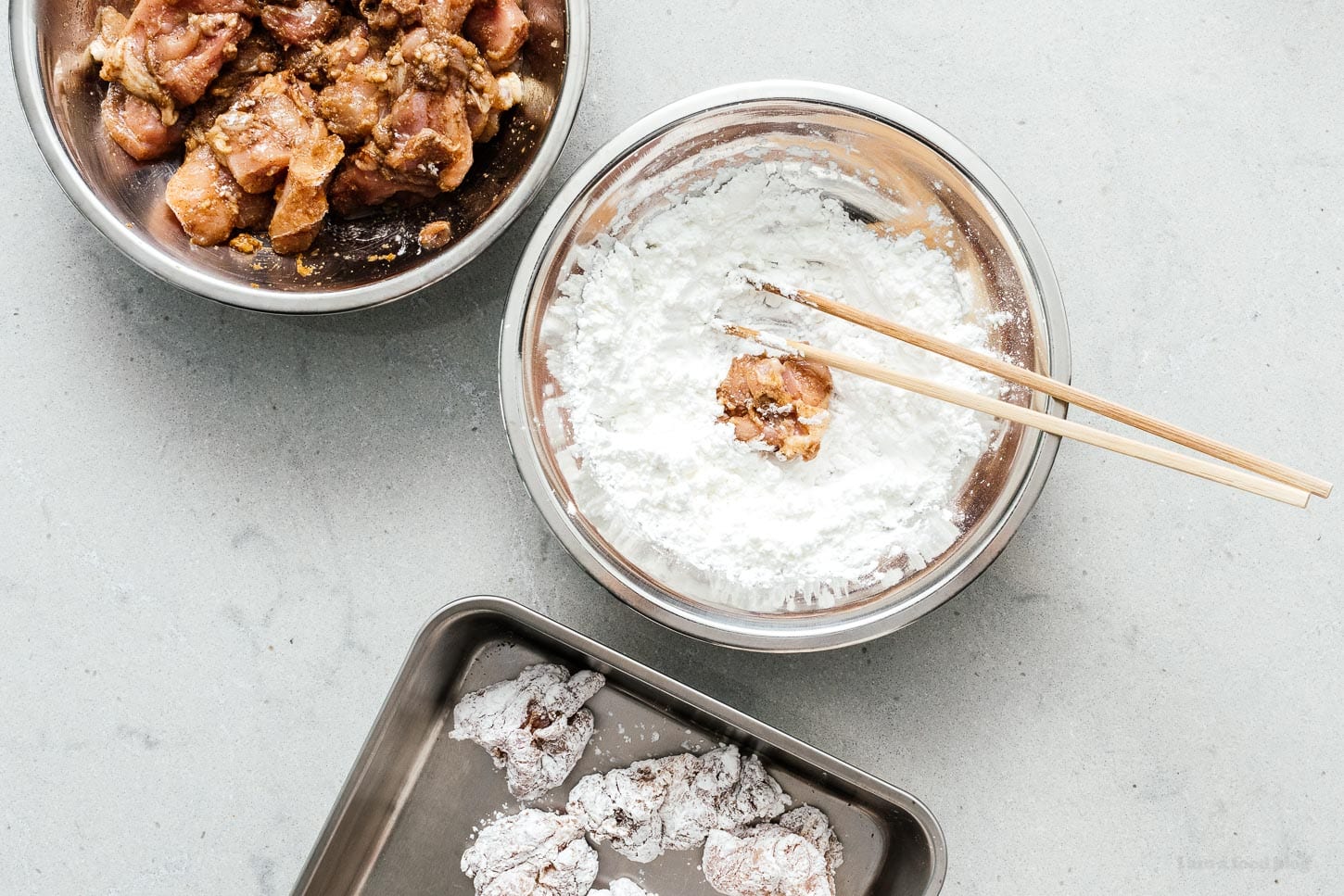 coating taiwanese popcorn chicken | foodiesanddrink.com