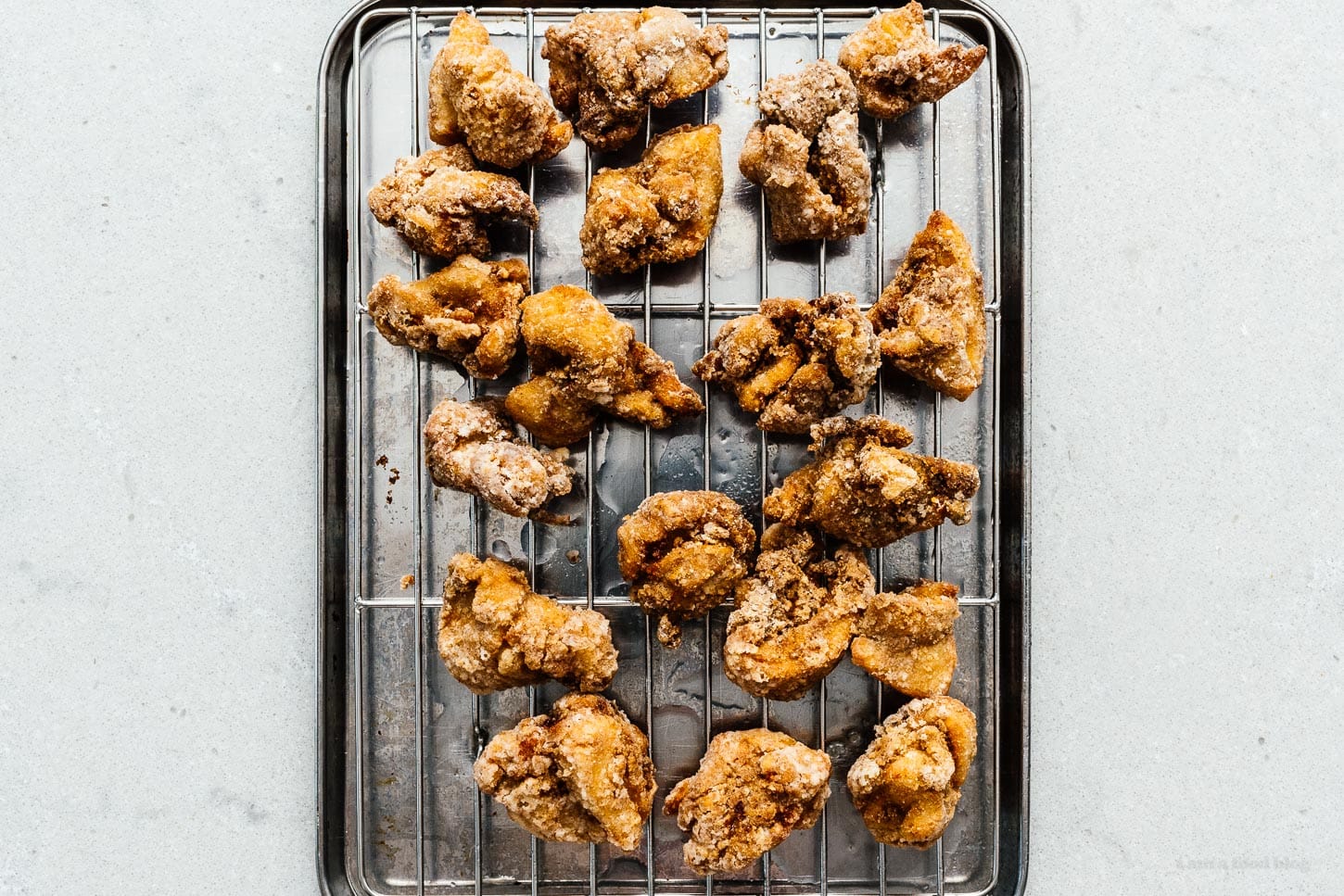 fried taiwanese popcorn chicken | foodiesanddrink.com