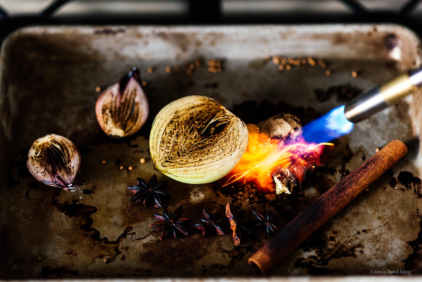 Charring spices for pho | foodiesanddrink.com