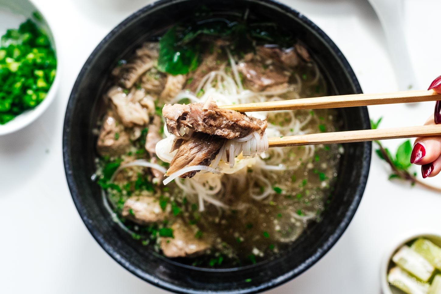 Pho recipe | foodiesanddrink.com