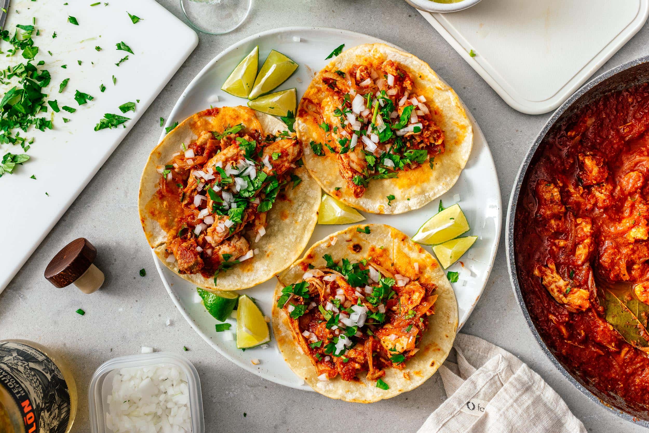 Chicken Tinga | foodiesanddrink.com