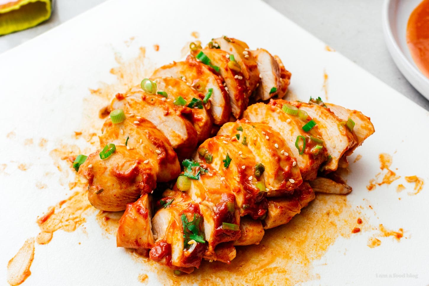 Sliced instant pot chicken breast | foodiesanddrink.com