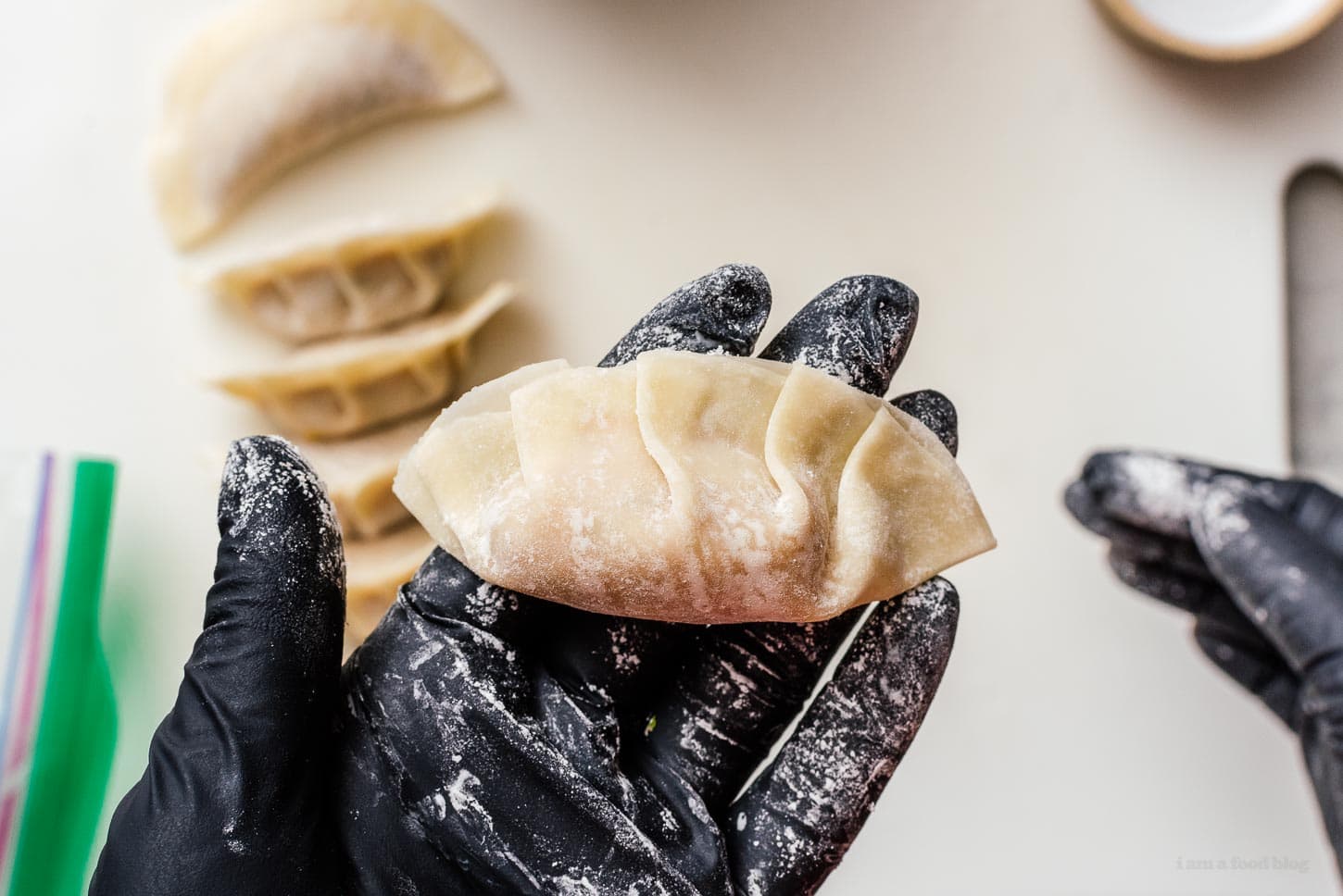 how to fold gyoza | foodiesanddrink.com