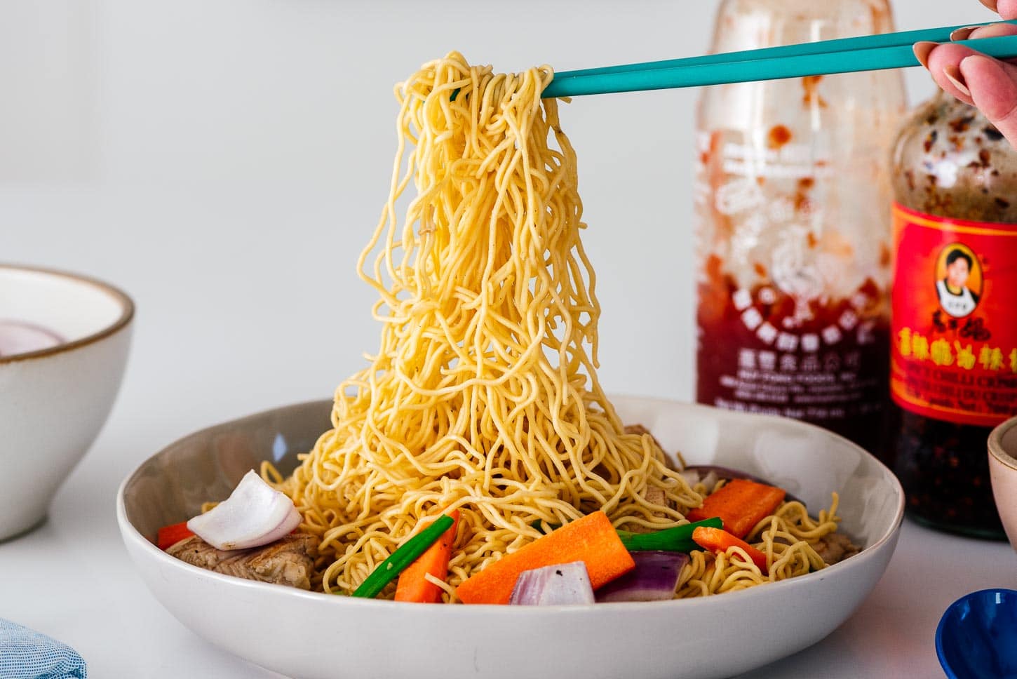 chow mein | foodiesanddrink.com