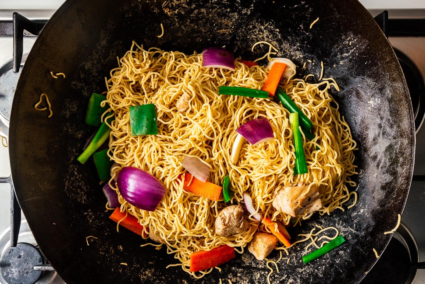 chow mein | foodiesanddrink.com