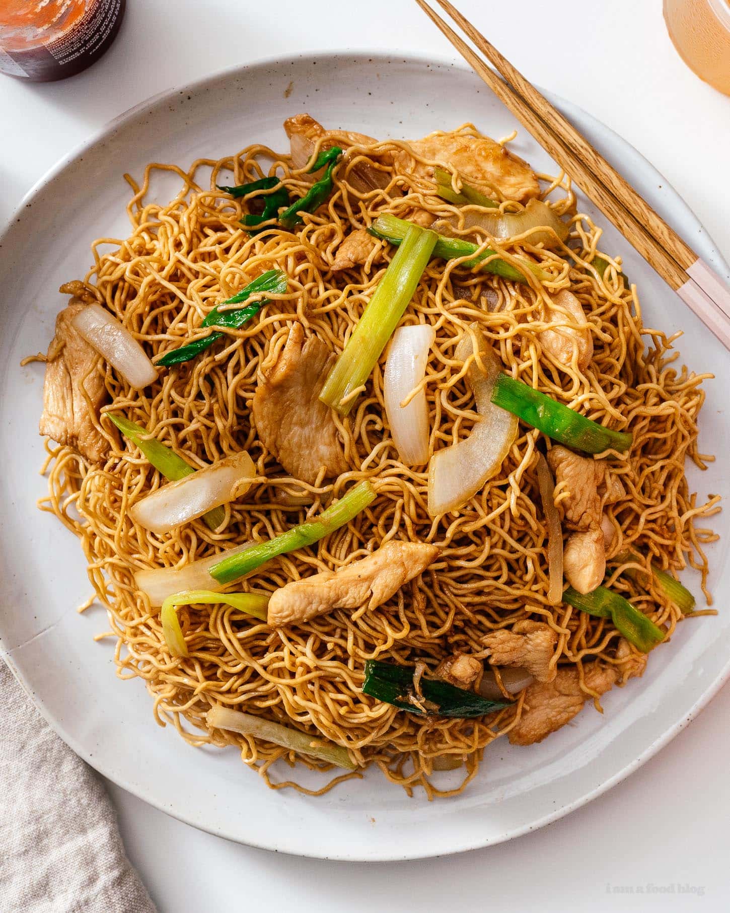 chow mein | foodiesanddrink.com