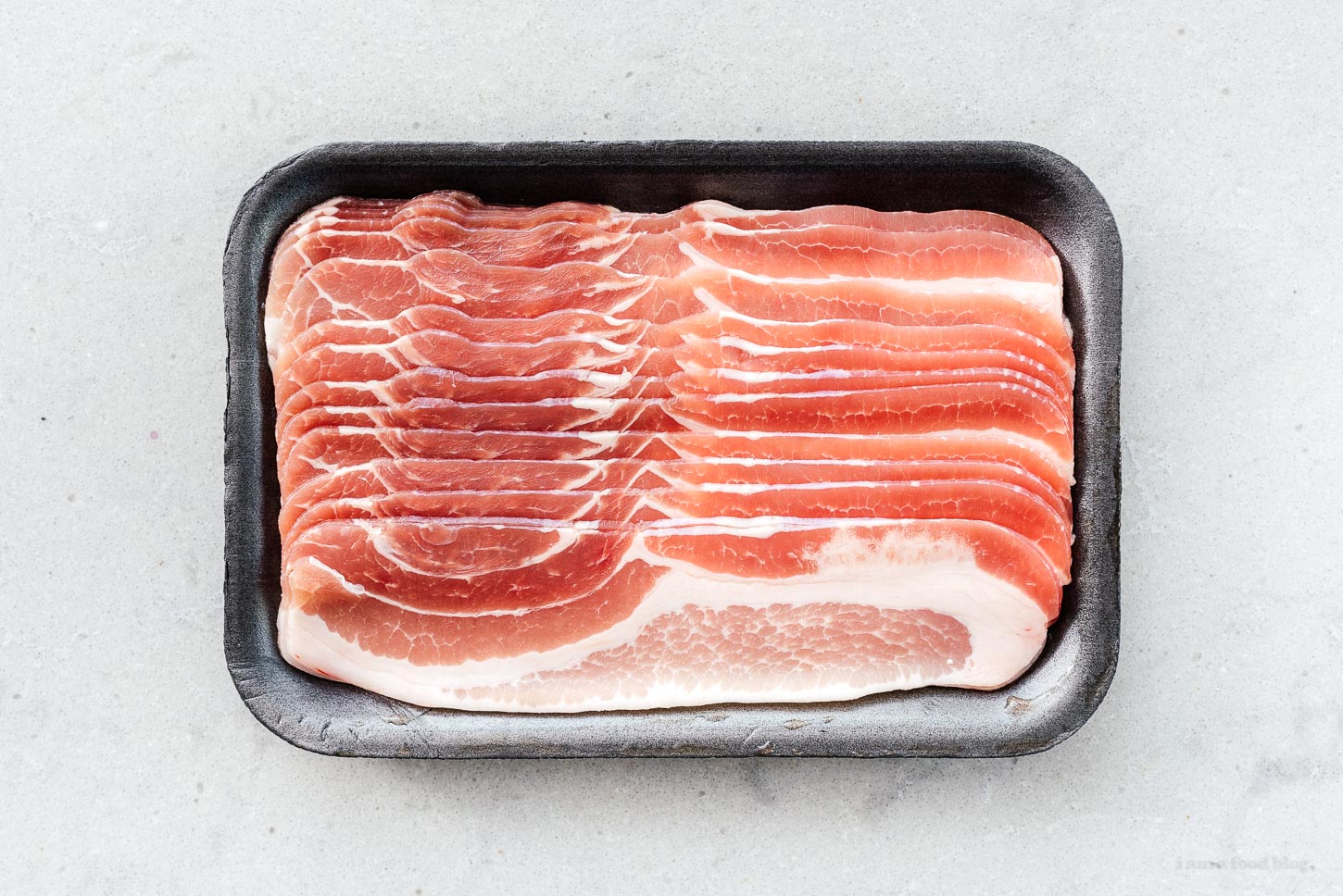 thinly sliced pork belly | foodiesanddrink.com