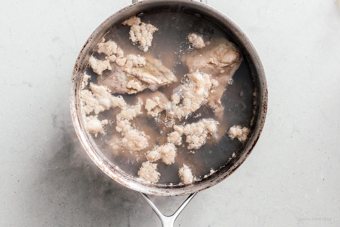 blanching pork | foodiesanddrink.com